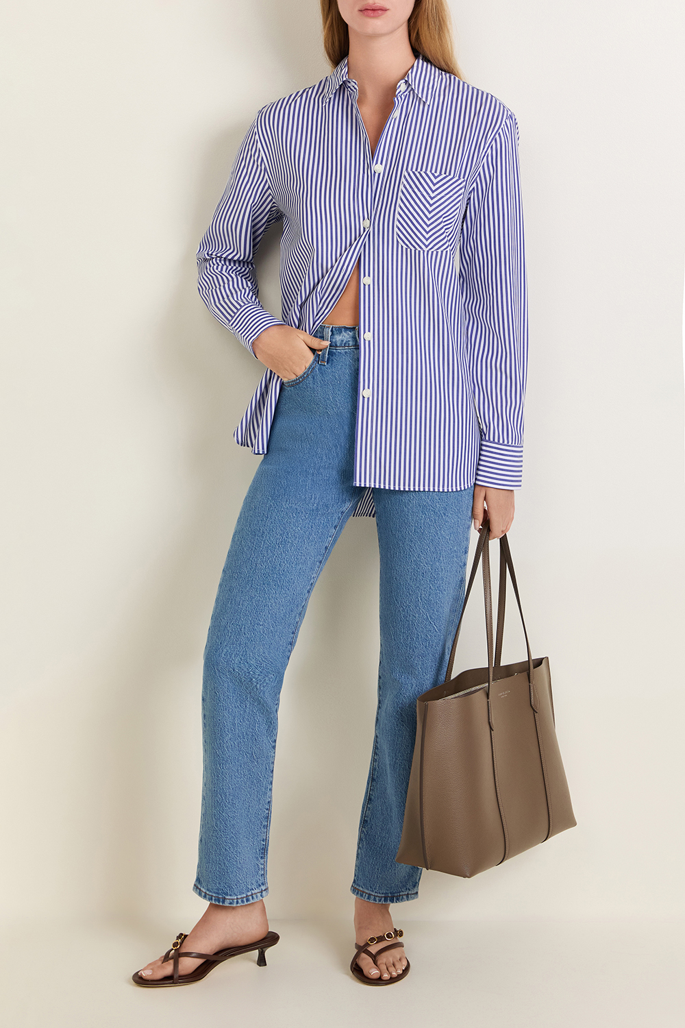 חולצה מכופתרת